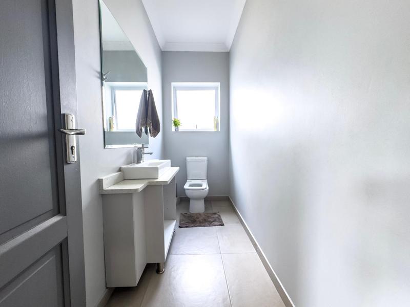 4 Bedroom Property for Sale in Midstream Ridge Gauteng