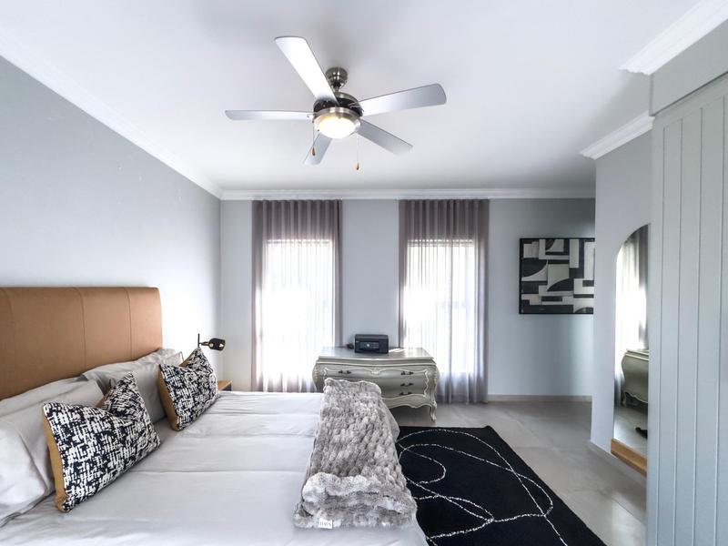 4 Bedroom Property for Sale in Midstream Ridge Gauteng