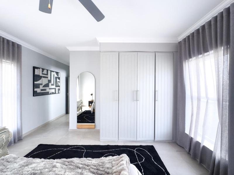 4 Bedroom Property for Sale in Midstream Ridge Gauteng