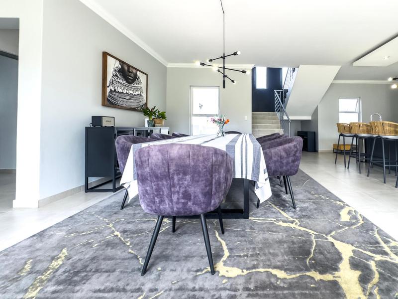 4 Bedroom Property for Sale in Midstream Ridge Gauteng
