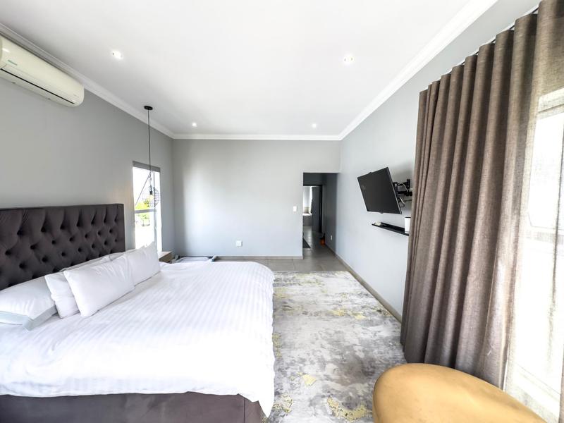 4 Bedroom Property for Sale in Midstream Ridge Gauteng