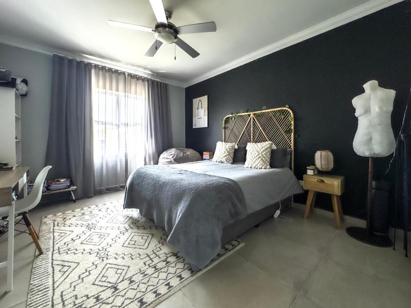 4 Bedroom Property for Sale in Midstream Ridge Gauteng