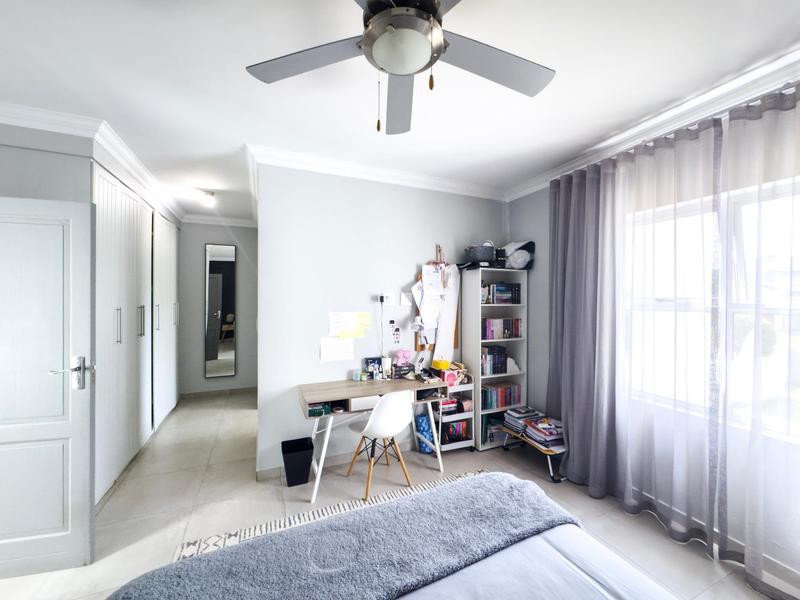 4 Bedroom Property for Sale in Midstream Ridge Gauteng