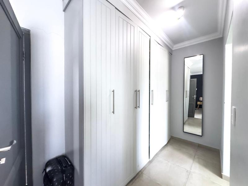 4 Bedroom Property for Sale in Midstream Ridge Gauteng
