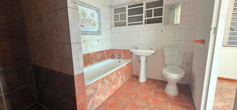 To Let 1 Bedroom Property for Rent in Horison Gauteng