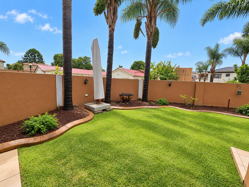 3 Bedroom Property for Sale in Glen Marais Gauteng