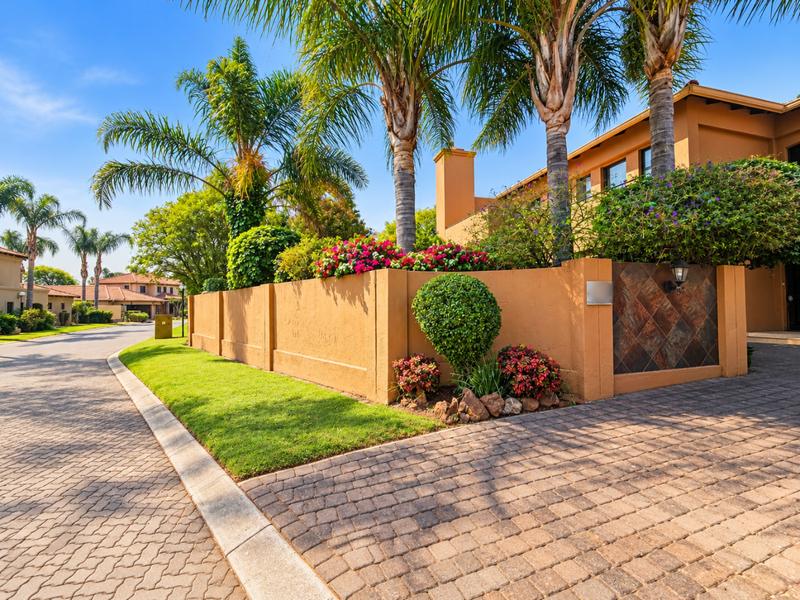 3 Bedroom Property for Sale in Glen Marais Gauteng