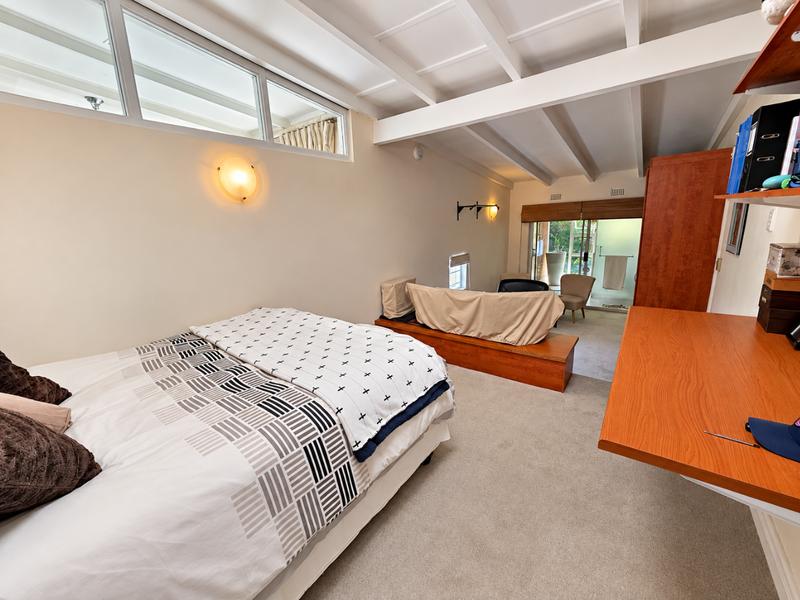 To Let 3 Bedroom Property for Rent in Linden Gauteng