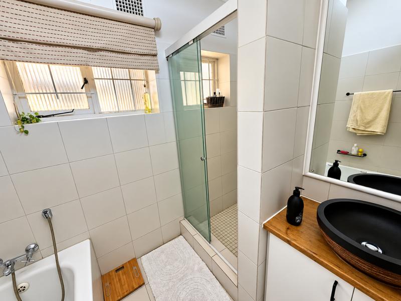 To Let 3 Bedroom Property for Rent in Linden Gauteng