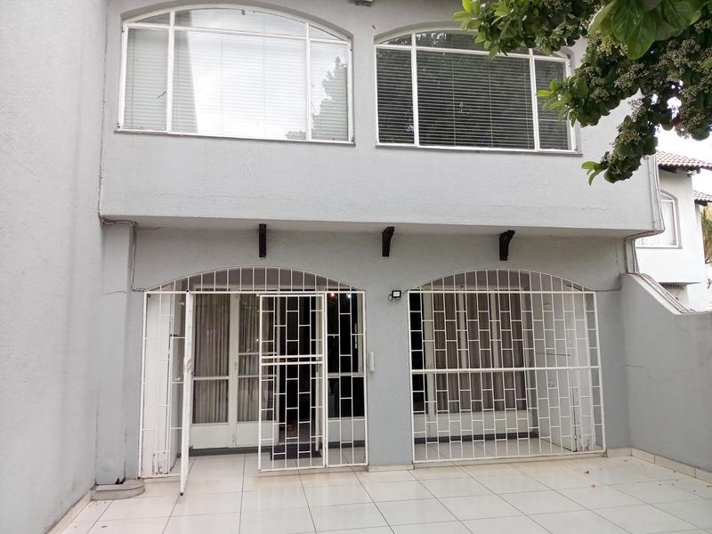 4 Bedroom Property for Sale in Three Rivers Gauteng