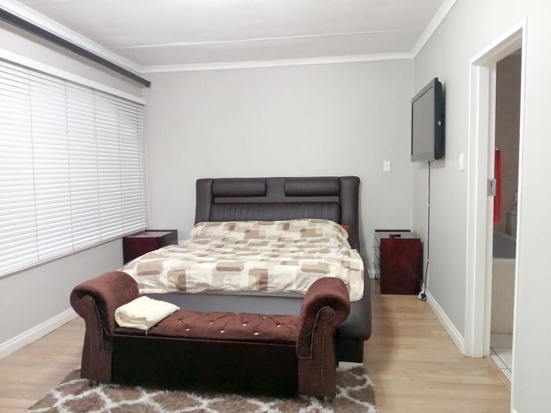 4 Bedroom Property for Sale in Three Rivers Gauteng