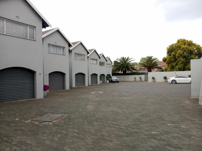 4 Bedroom Property for Sale in Three Rivers Gauteng