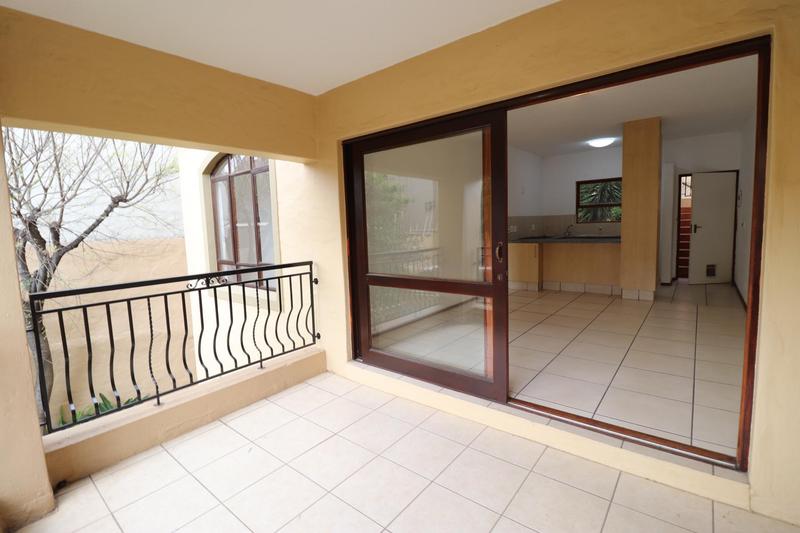 To Let 1 Bedroom Property for Rent in Lonehill Gauteng
