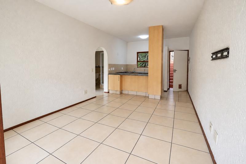 To Let 1 Bedroom Property for Rent in Lonehill Gauteng