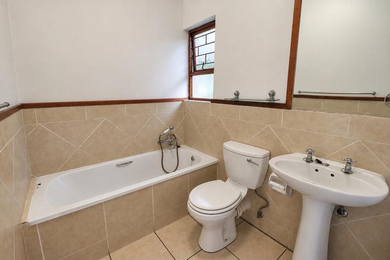 To Let 1 Bedroom Property for Rent in Lonehill Gauteng