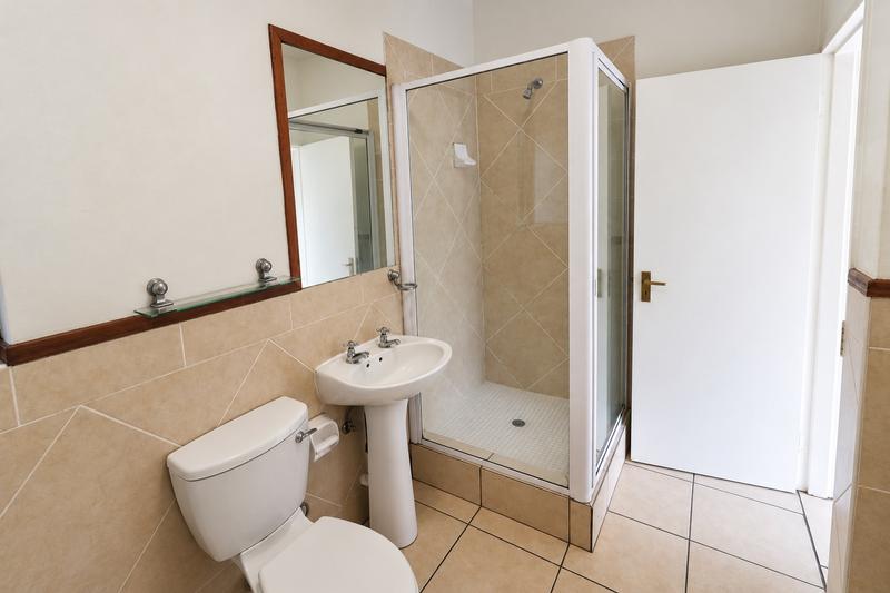 To Let 1 Bedroom Property for Rent in Lonehill Gauteng