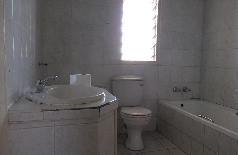 3 Bedroom Property for Sale in Kenilworth Gauteng