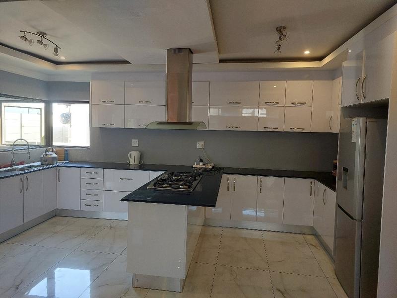 4 Bedroom Property for Sale in Jameson Park Gauteng