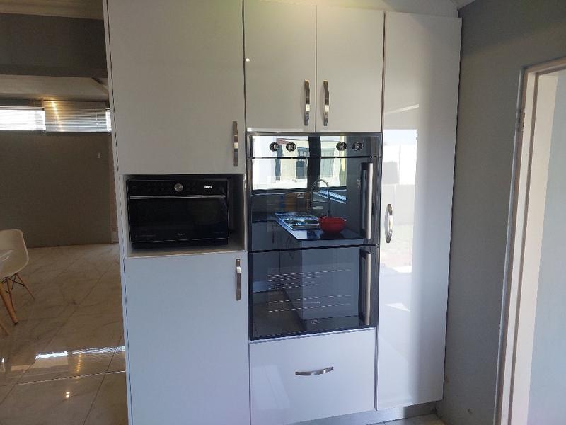 4 Bedroom Property for Sale in Jameson Park Gauteng