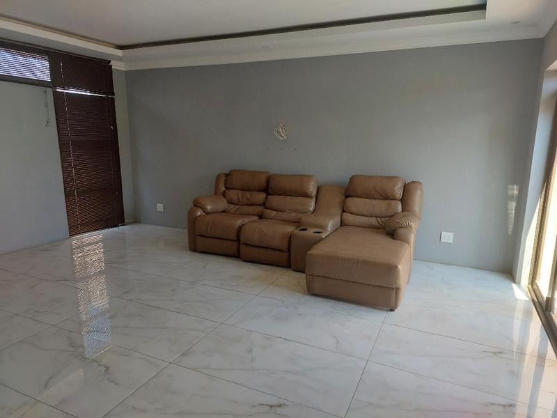 4 Bedroom Property for Sale in Jameson Park Gauteng