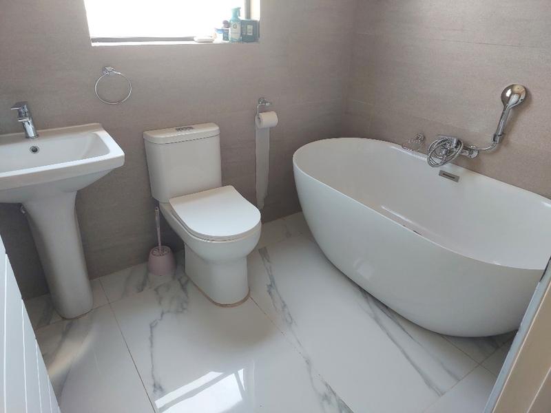 4 Bedroom Property for Sale in Jameson Park Gauteng