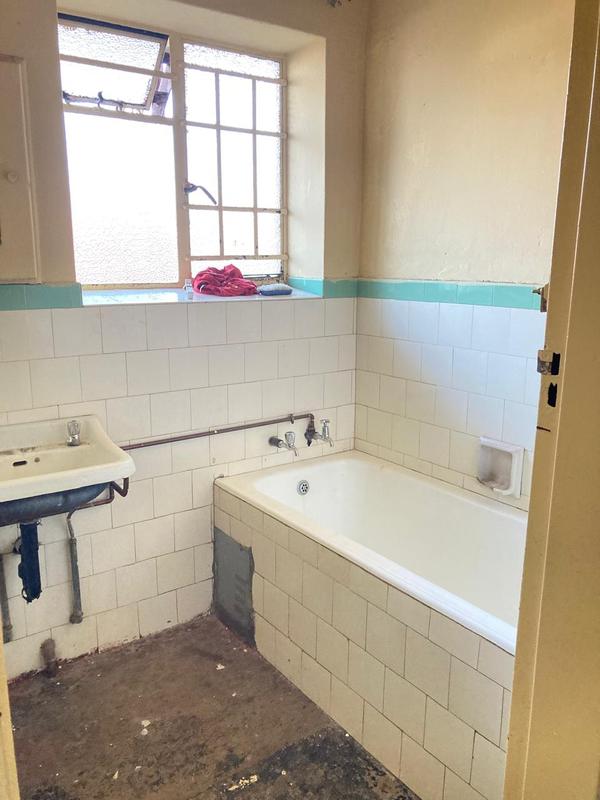 8 Bedroom Property for Sale in Bertrams Gauteng