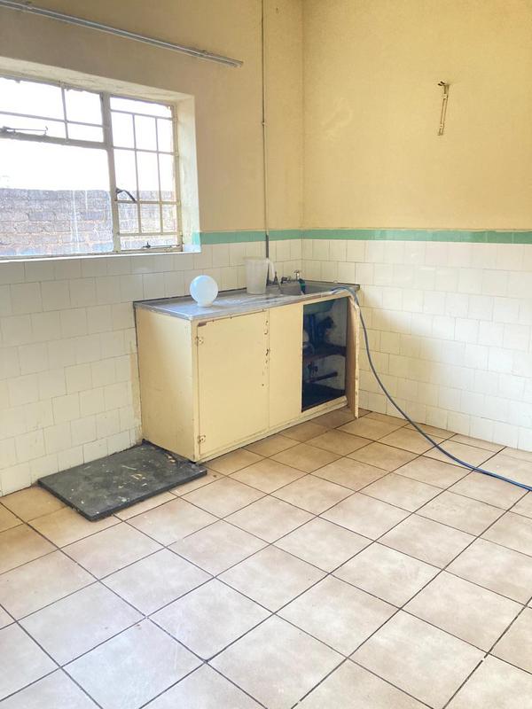 8 Bedroom Property for Sale in Bertrams Gauteng