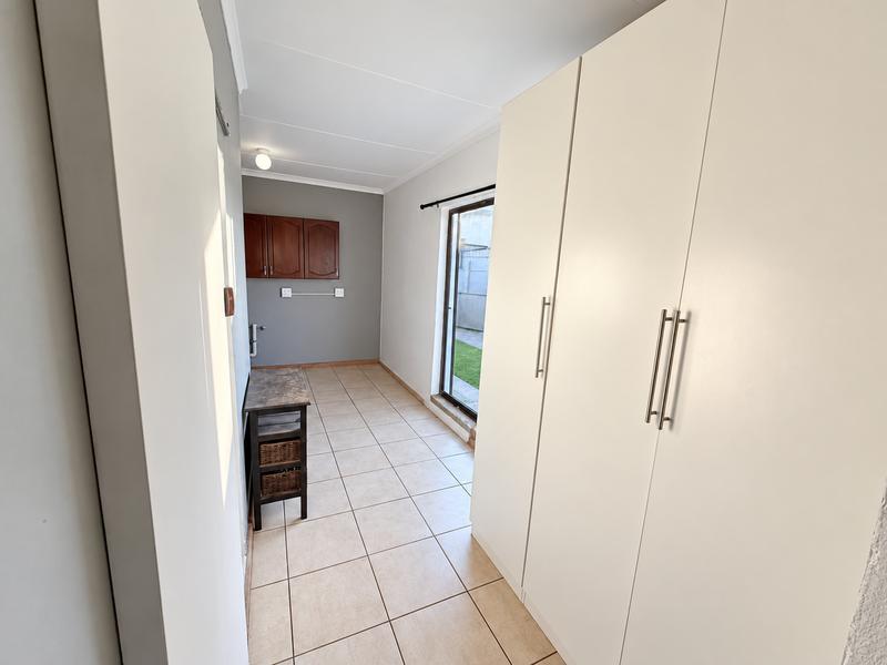To Let 1 Bedroom Property for Rent in Casseldale Gauteng