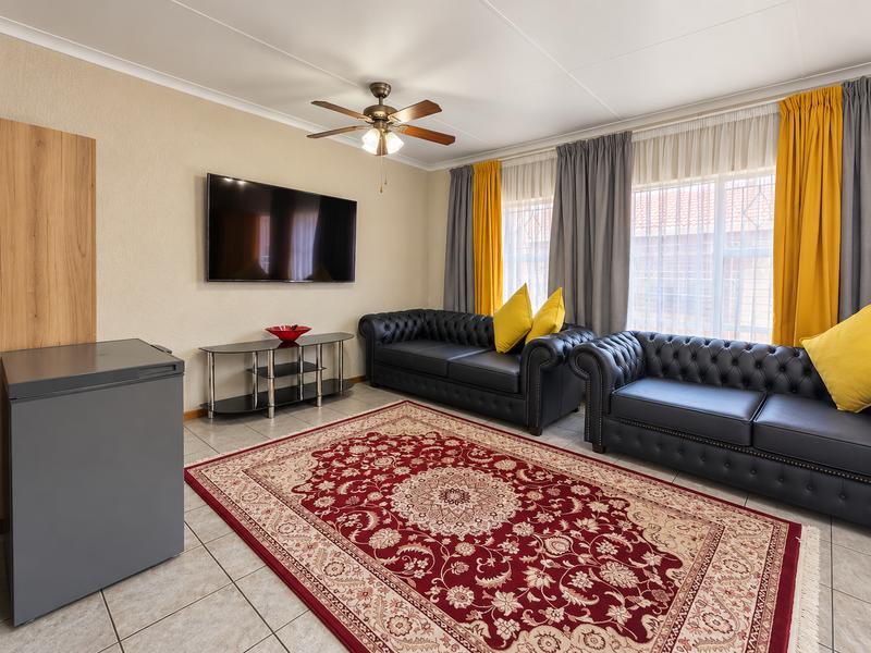 2 Bedroom Property for Sale in Strubenvale Gauteng