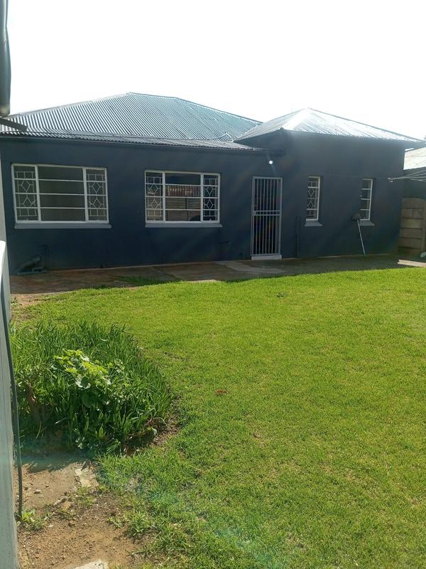 To Let 3 Bedroom Property for Rent in Geduld Gauteng
