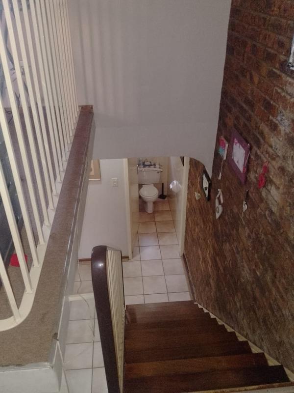 To Let 2 Bedroom Property for Rent in Petersfield Gauteng
