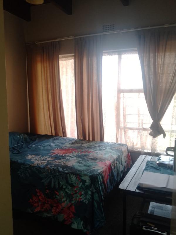 To Let 2 Bedroom Property for Rent in Petersfield Gauteng