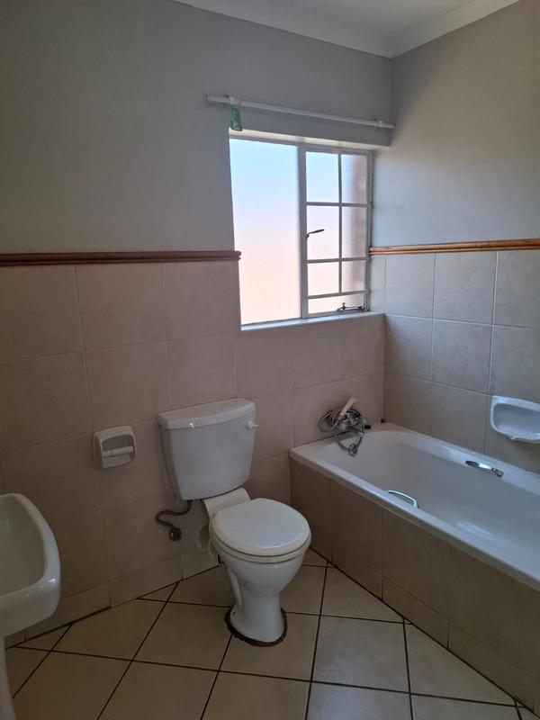 2 Bedroom Property for Sale in Moreleta Park Gauteng