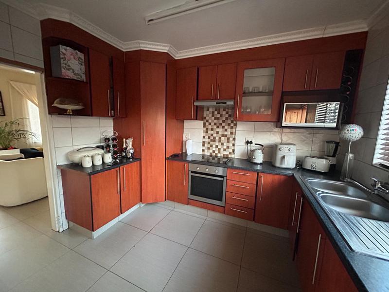 1 Bedroom Property for Sale in Lyttelton Gauteng