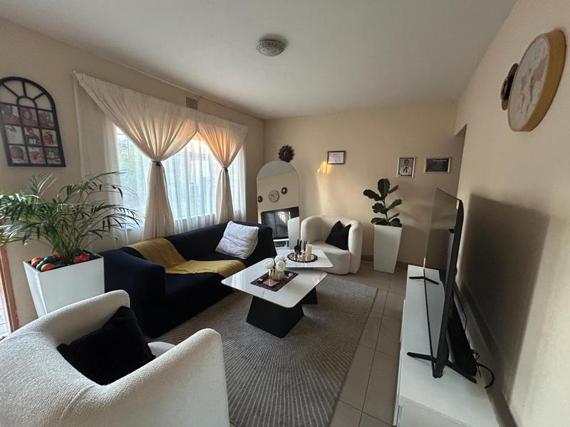 1 Bedroom Property for Sale in Lyttelton Gauteng