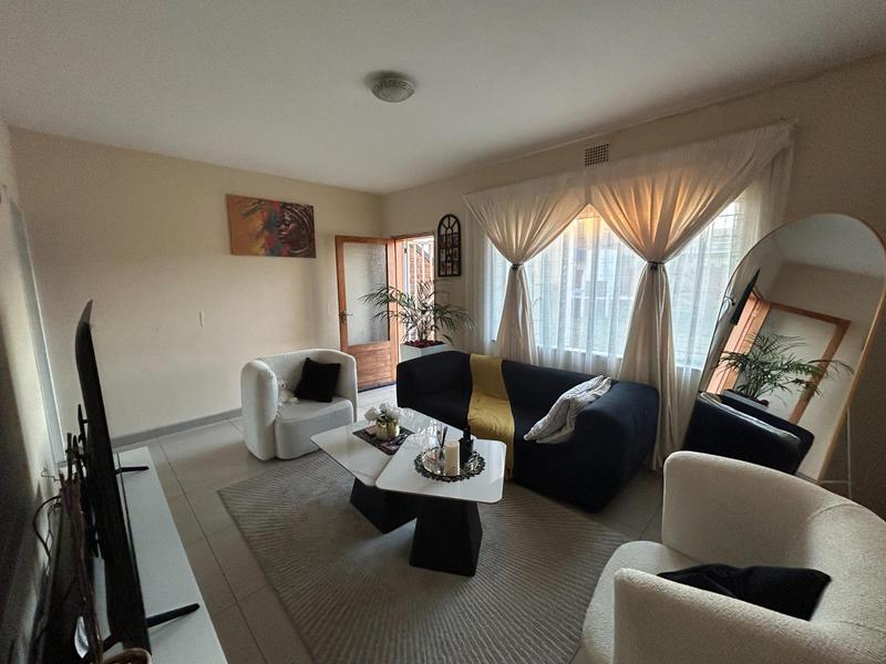 1 Bedroom Property for Sale in Lyttelton Gauteng