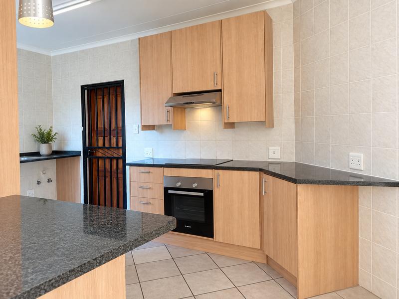 3 Bedroom Property for Sale in Thatchfield Gauteng