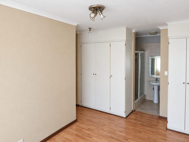 3 Bedroom Property for Sale in Thatchfield Gauteng
