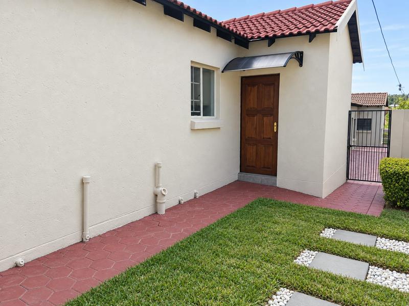 3 Bedroom Property for Sale in Thatchfield Gauteng