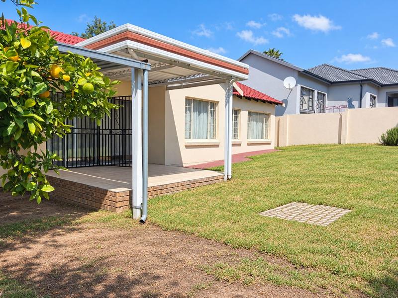 3 Bedroom Property for Sale in Thatchfield Gauteng