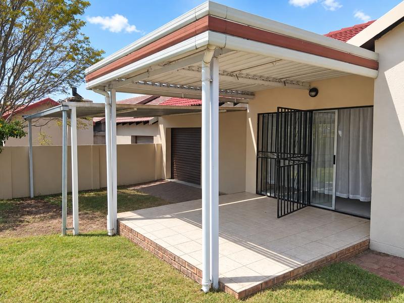 3 Bedroom Property for Sale in Thatchfield Gauteng
