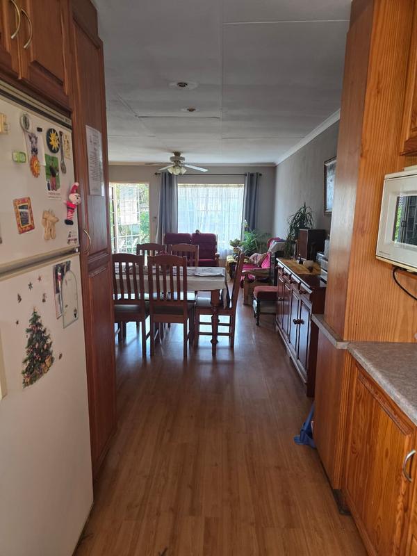 2 Bedroom Property for Sale in Albertsdal Gauteng