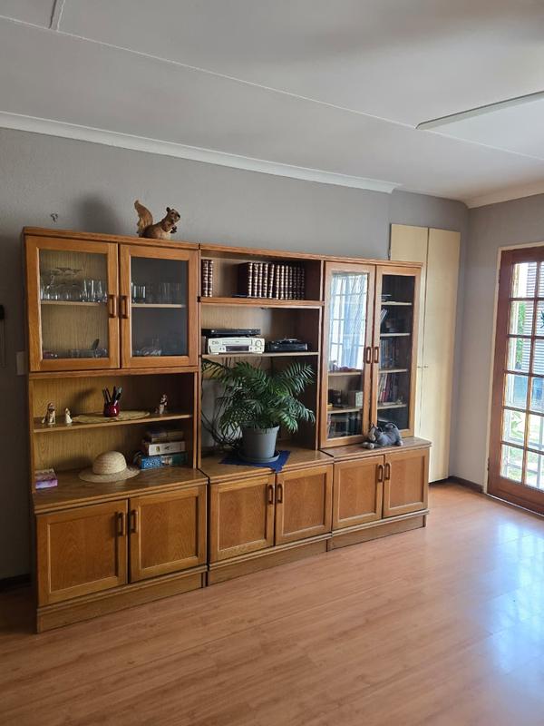 2 Bedroom Property for Sale in Albertsdal Gauteng