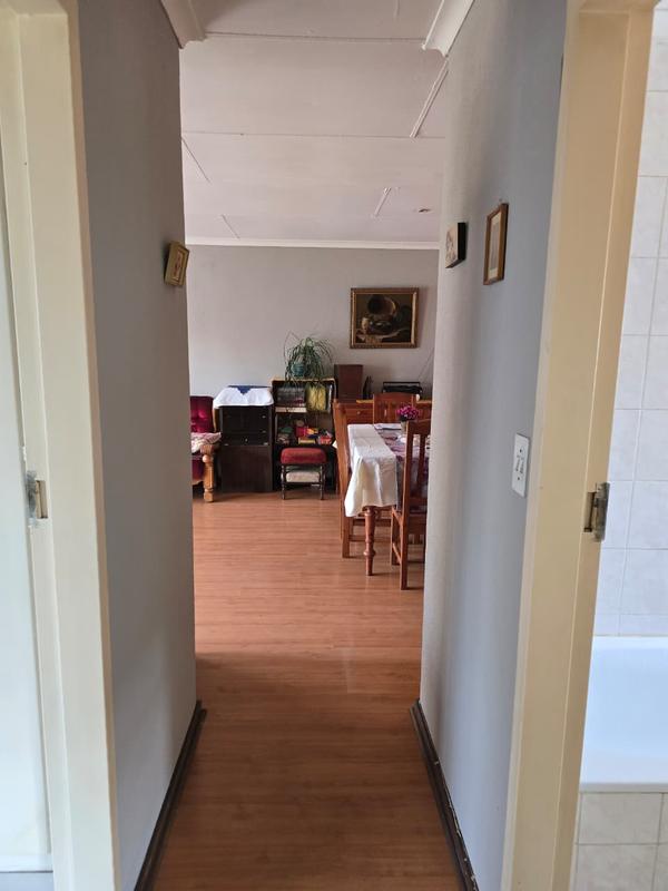 2 Bedroom Property for Sale in Albertsdal Gauteng
