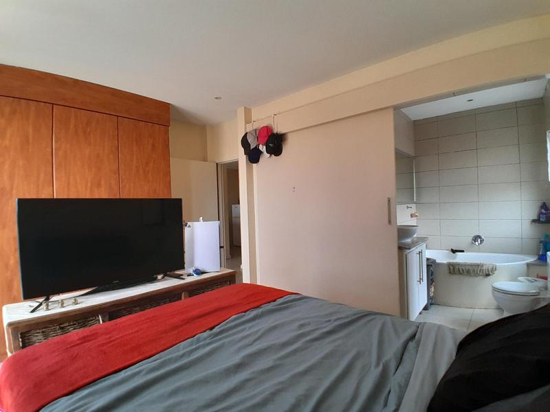 To Let 2 Bedroom Property for Rent in Rooihuiskraal North Gauteng