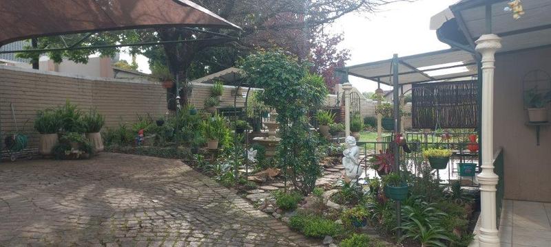 To Let 0 Bedroom Property for Rent in Eastleigh Ridge Gauteng