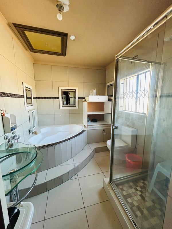 4 Bedroom Property for Sale in Norkem Park Gauteng