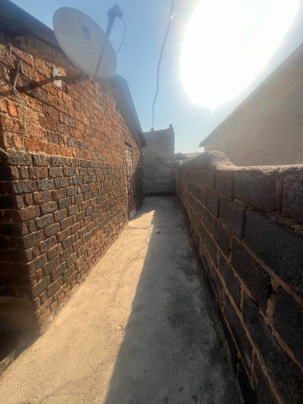 10 Bedroom Property for Sale in Tembisa Gauteng