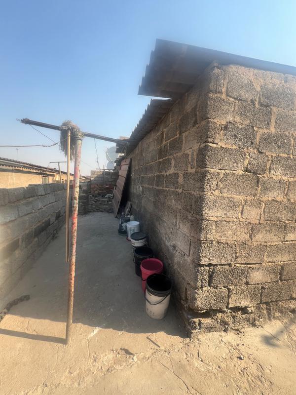 10 Bedroom Property for Sale in Tembisa Gauteng