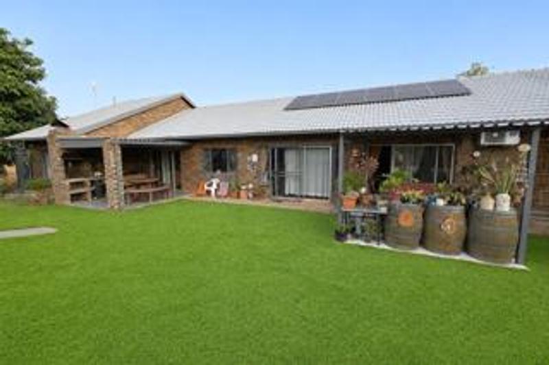 5 Bedroom Property for Sale in Suiderberg Gauteng